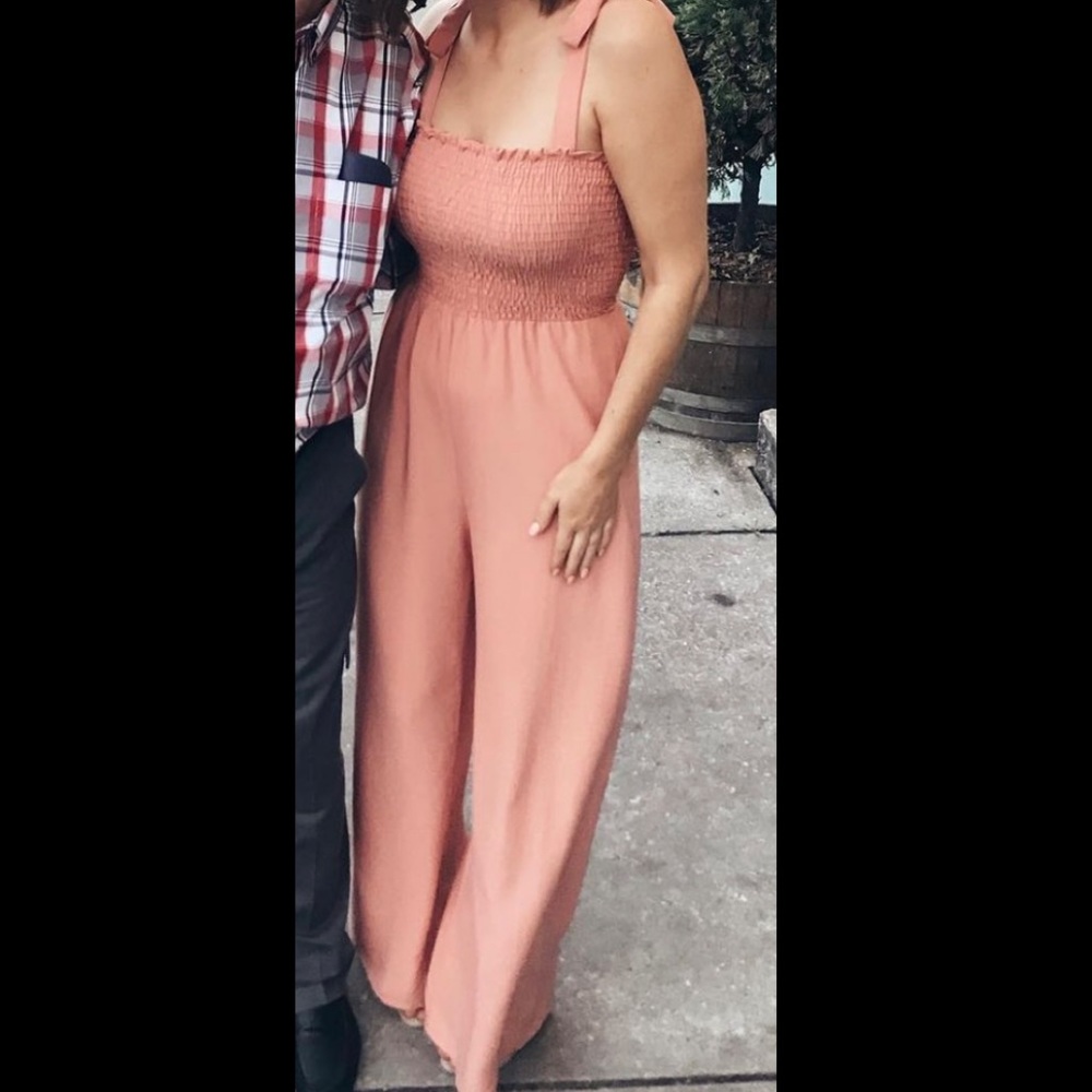 Everly jumpsuit flowy pink